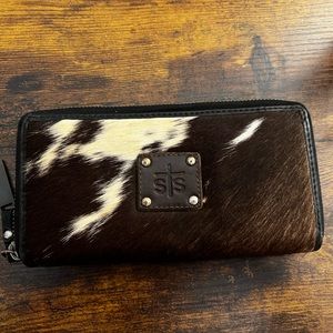 STS Ranchwear Cowhide Wallet